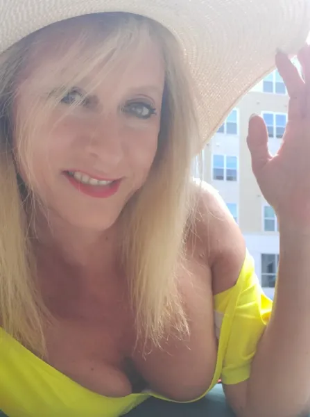 Reba Fitness - Onlyfans